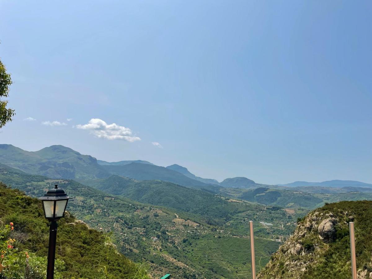 Il Poggio Retreat - Cefalù Εξωτερικό φωτογραφία